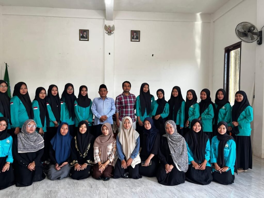 SAMBUT MAHASISWA BARU, HMP PIAUD AL-IBROHIMY GELAR SAPA MABA DENGAN SEMANGAT DAN KEKOMPAKAN